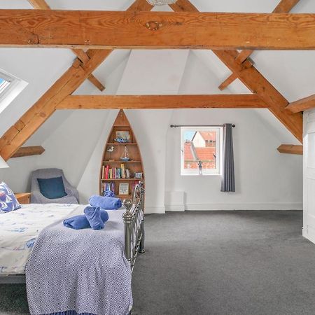30 Percent Off! The Central Whitby Gem - 4 Bedrooms Zewnętrze zdjęcie