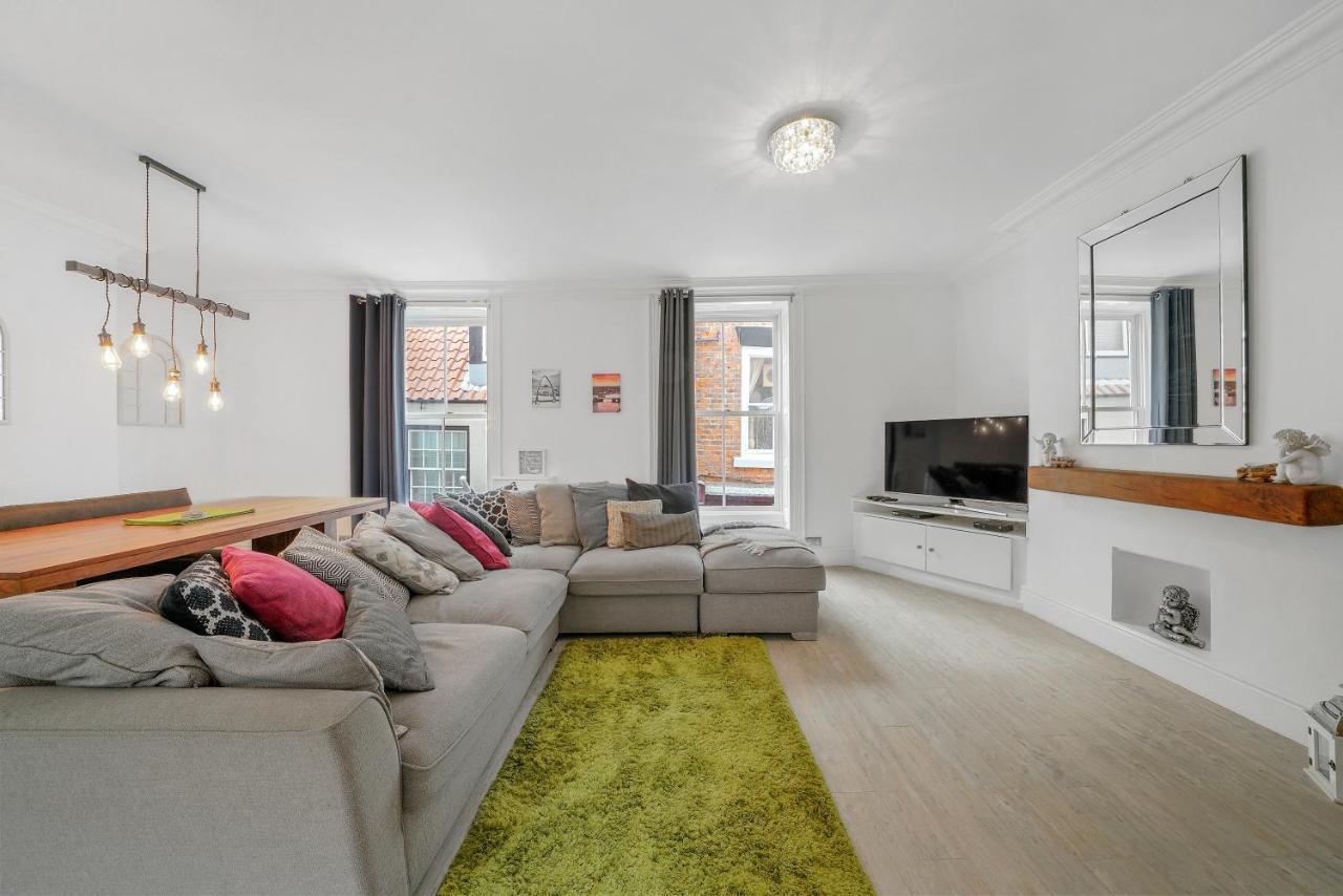 30 Percent Off! The Central Whitby Gem - 4 Bedrooms Zewnętrze zdjęcie