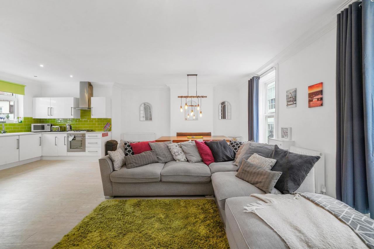 30 Percent Off! The Central Whitby Gem - 4 Bedrooms Zewnętrze zdjęcie