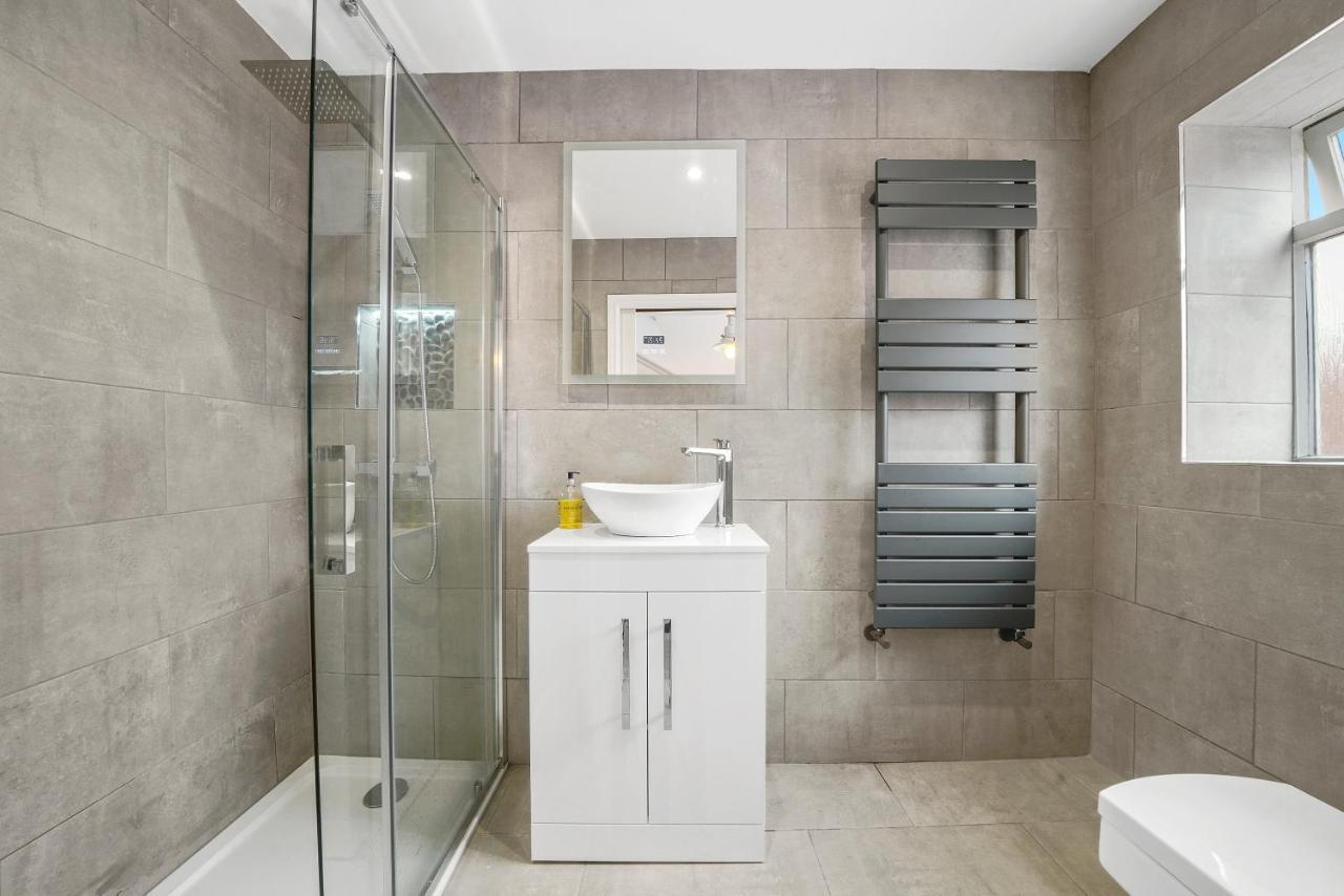 30 Percent Off! The Central Whitby Gem - 4 Bedrooms Zewnętrze zdjęcie
