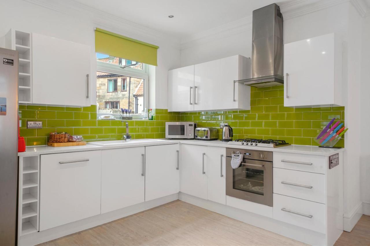 30 Percent Off! The Central Whitby Gem - 4 Bedrooms Zewnętrze zdjęcie
